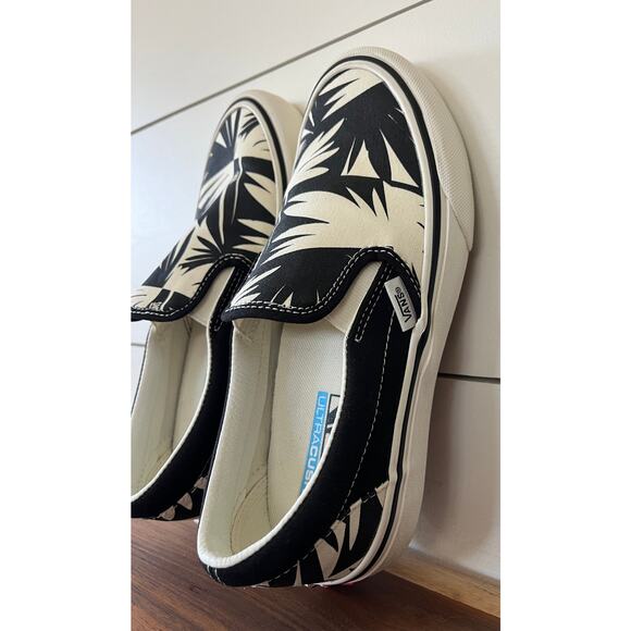 Vans Classic Slip-On UltraCush B/W Mod Size 6.5W / 5M - Picture 5 of 13